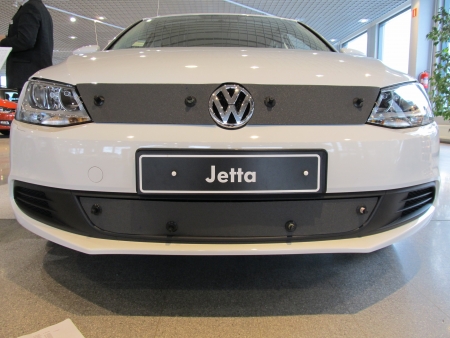 Maskisuoja Volkswagen Jetta 2011-2014